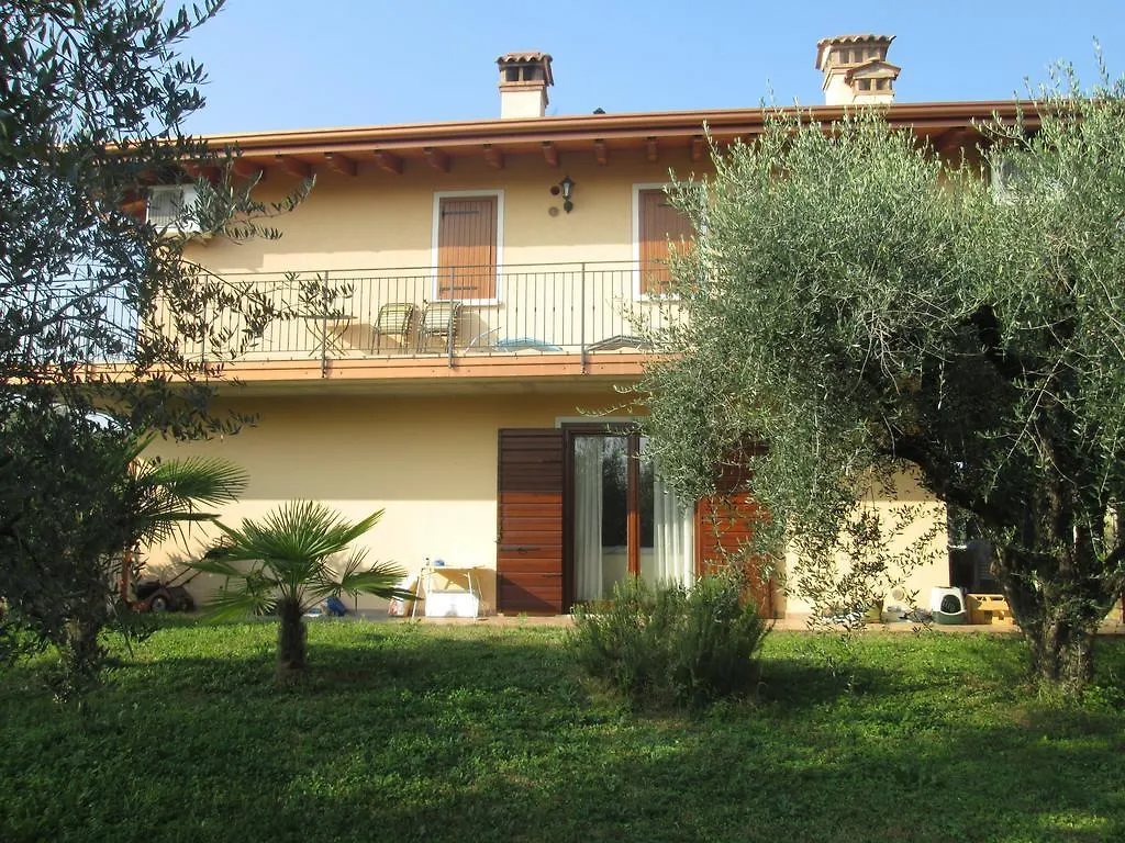 *** Bed & Breakfast B&B Agli Ulivi Manerba del Garda Italia